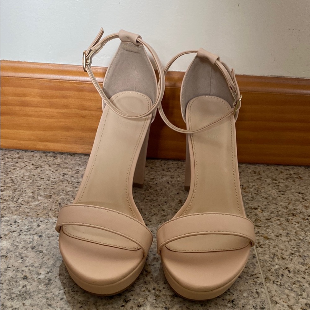 Charlotte Russe pale pink Sandals